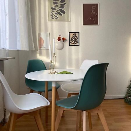 Wunderschone Zentrale Wohnung In Ратинген Екстериор снимка